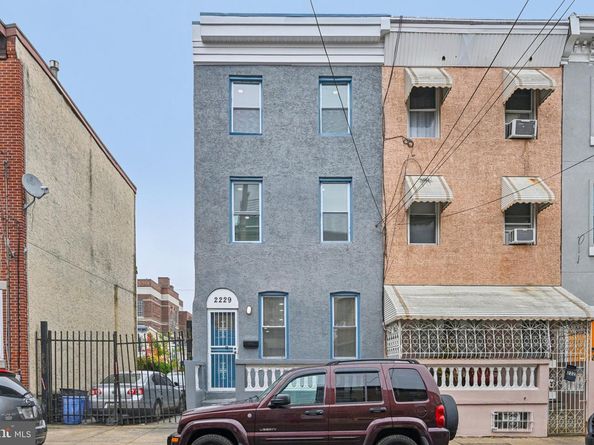 2229 N Hancock Street, Philadelphia PA 19133