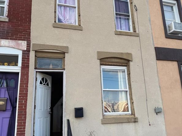 2808 N Leithgow Street, Philadelphia PA 19133