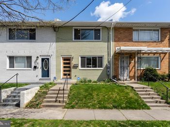 720 Decatur Street NE