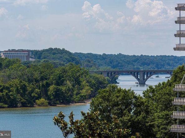 2500 Virginia Ave NW 714, Washington DC 20037