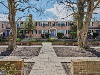 1334 Montgomery Avenue