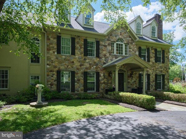 5765 Valley Stream Drive, Doylestown PA 18902