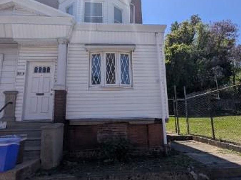 4710 Wayne Avenue, Philadelphia PA 19144