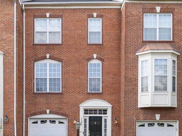 12957 Wood Crescent Circle, Herndon VA 20171