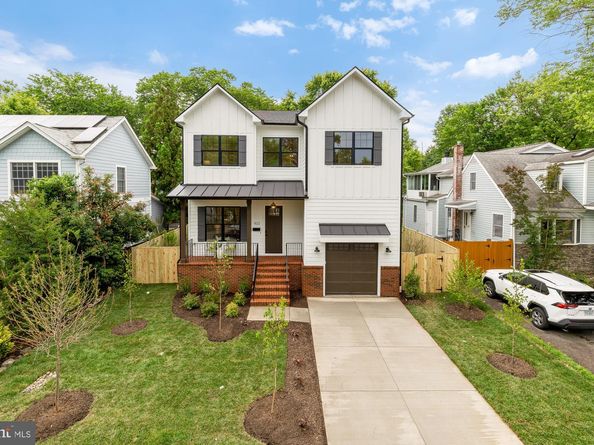 923 17TH Street S, Arlington VA 22202