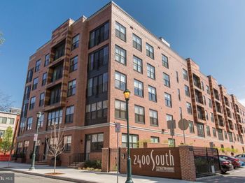 600 S 24TH Street
