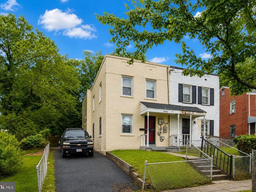 4695 A Street SE, Washington DC 20019