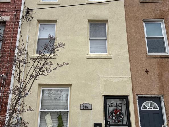 2061 E Hagert Street, Philadelphia PA 19125