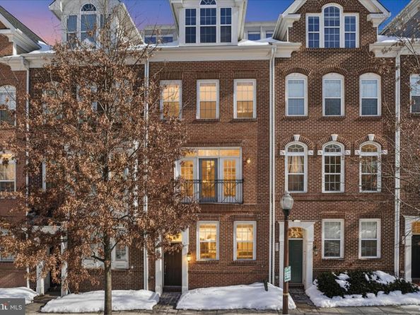 829 N Wakefield Street, Arlington VA 22203