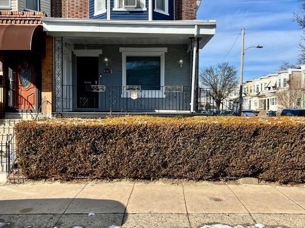 5943 Greenway Avenue, Philadelphia PA 19143