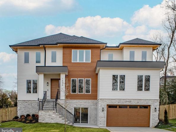 1935 Foxhall Road, Mclean VA 22101