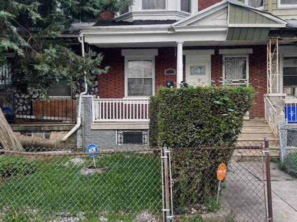 1526 N Robinson Street, Philadelphia PA 19151