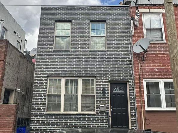 1049 Mercy Street, Philadelphia PA 19148