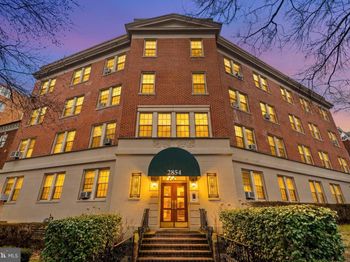 2854 Connecticut Avenue NW