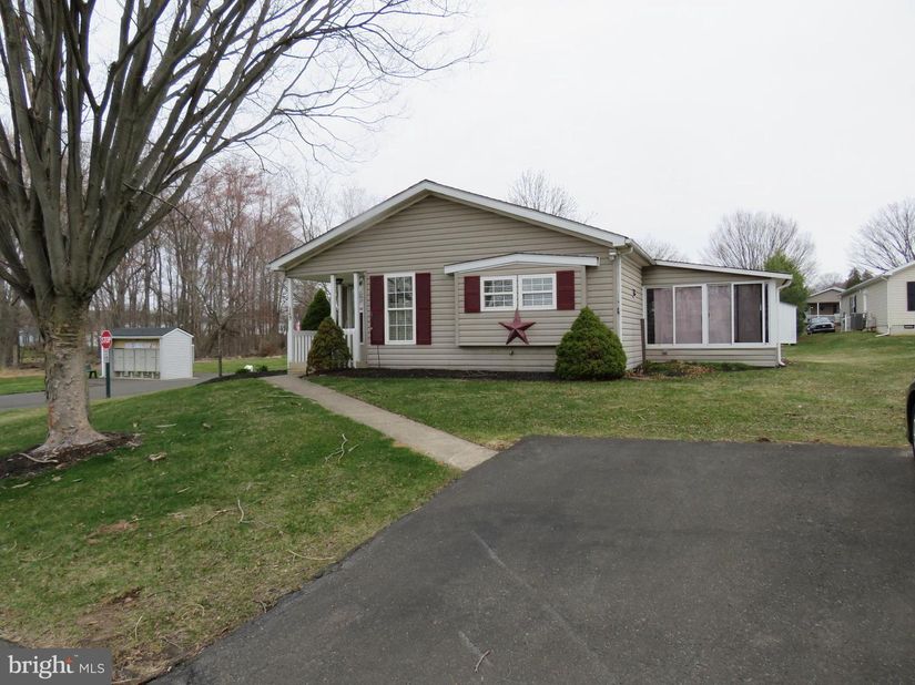 143 Raven Court, New Hope PA 18938