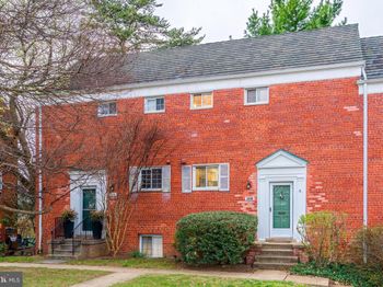 3228 Wellington Road