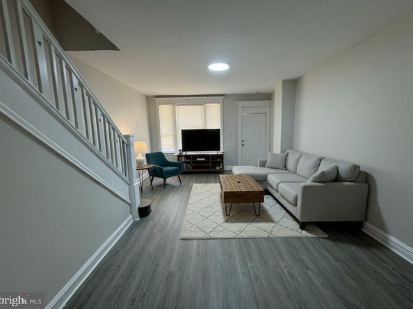 4560 N 13TH Street, Philadelphia PA 19140