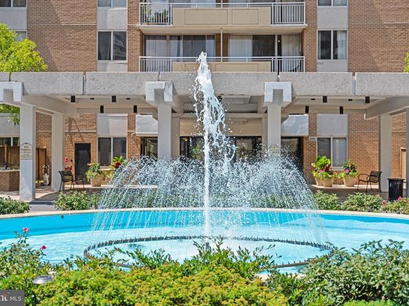 3001 Veazey Terrace NW 710, Washington DC 20008