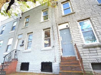 2520 Dickinson Street