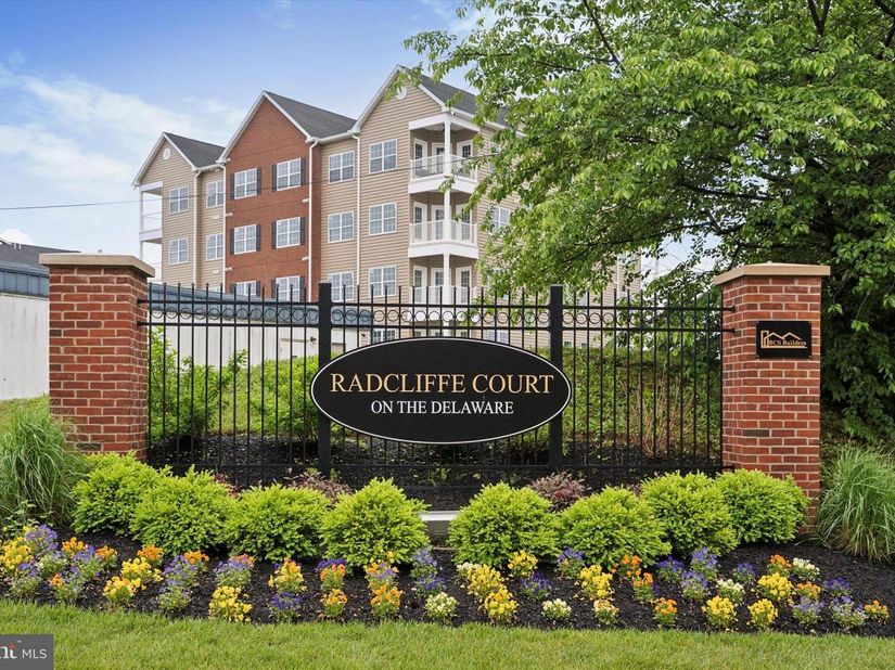 16131 River View Court, Bristol PA 19007