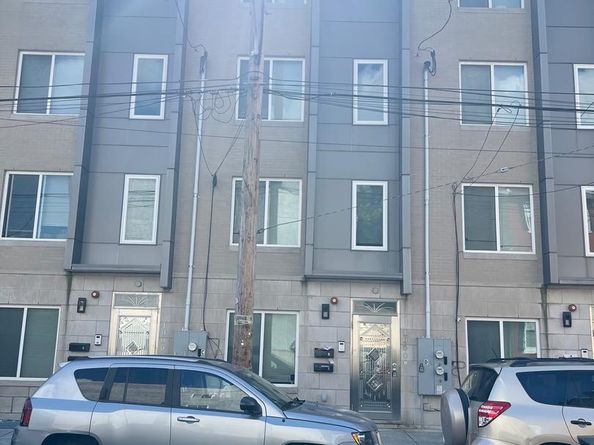 1000 Mount Vernon Street, Philadelphia PA 19123