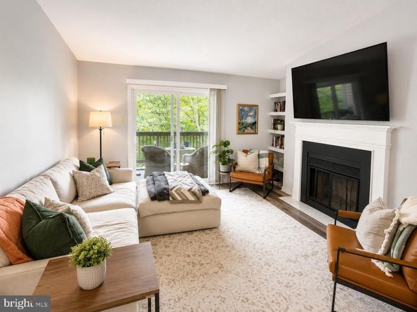 1536 Lincoln Way 302B, Mclean VA 22102