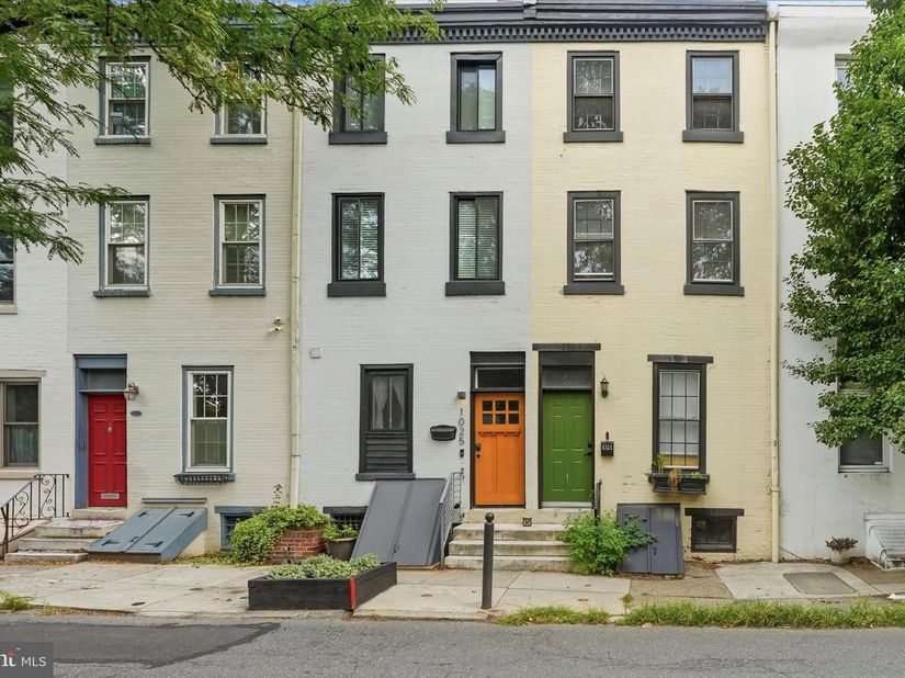 1023 Lombard Street, Philadelphia PA 19147