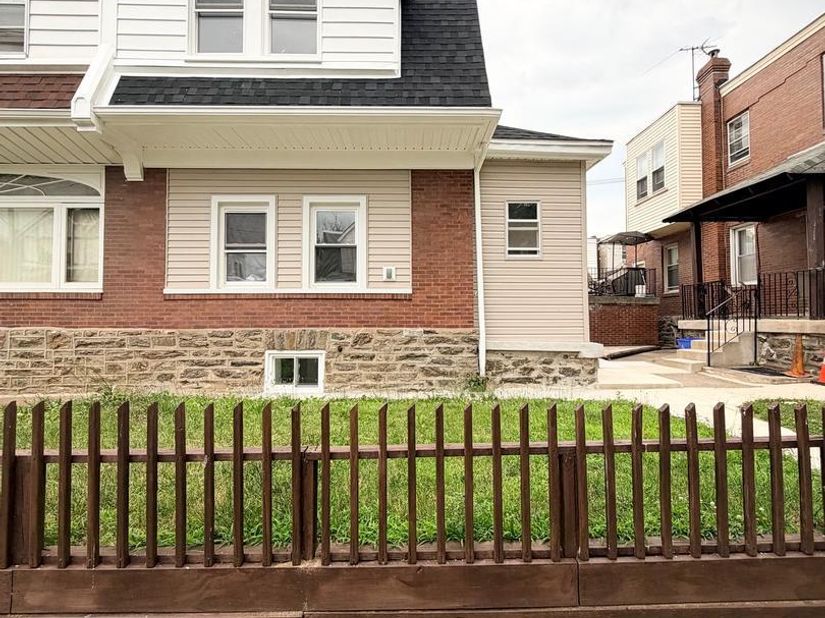 414 Acker Street, Philadelphia PA 19126