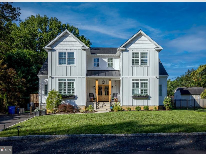 21 Wilfred Drive, Yardley PA 19067