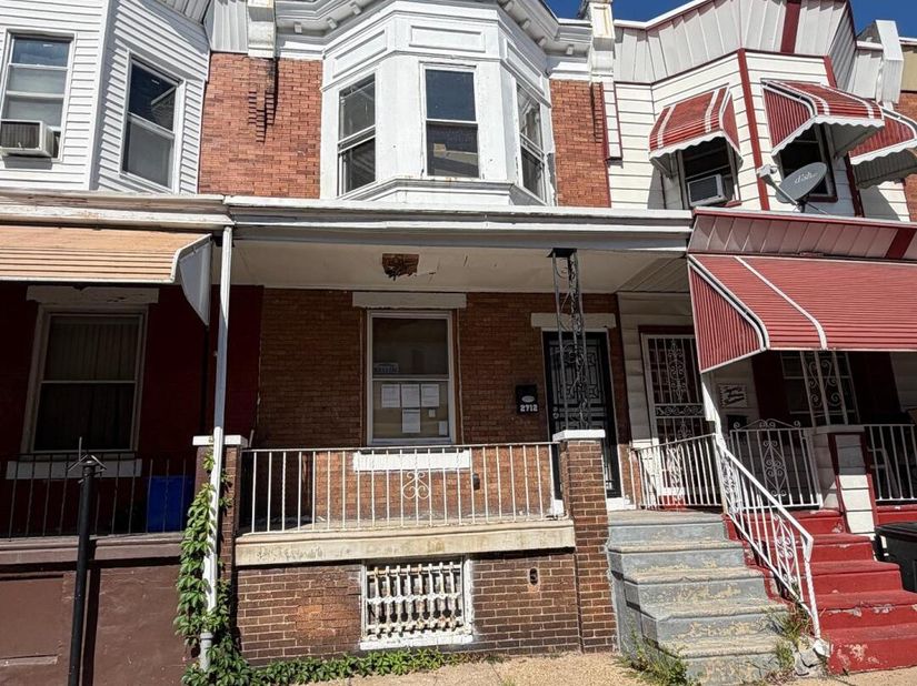 2712 N Dover Street, Philadelphia PA 19132