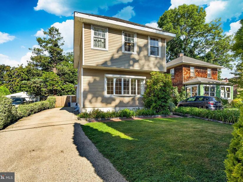 448 Radnor Street, Media PA 19063