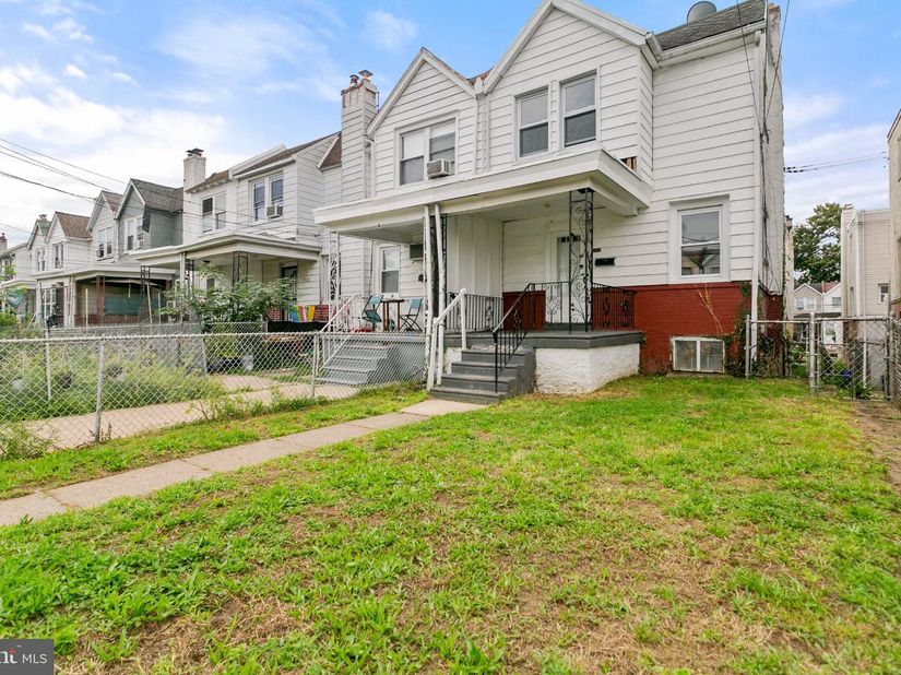 7038 Clover Lane, Upper Darby PA 19082