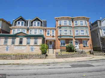 45 W Logan Street