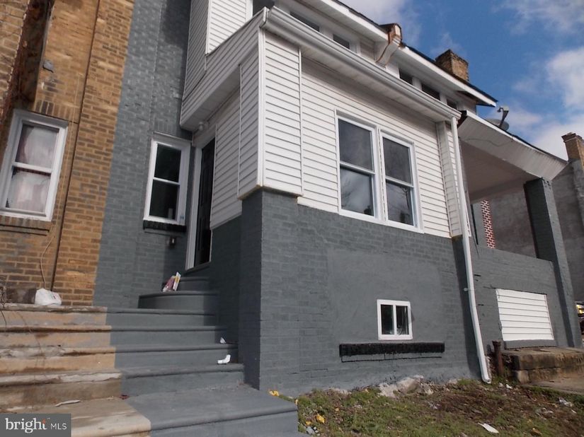 5643 Beaumont Street, Philadelphia PA 19143