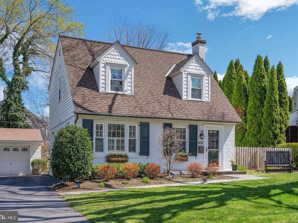 419 Locust Road, Wayne PA 19087