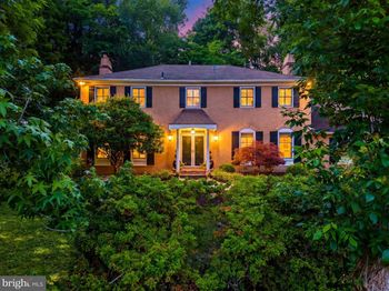 2047 Stone Ridge Lane