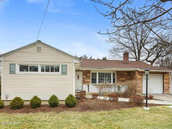 45 Sound Beach Avenue Extension, Riverside CT 06878