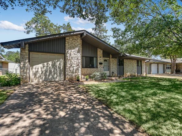 1812 Burbank ST, Austin TX 78757