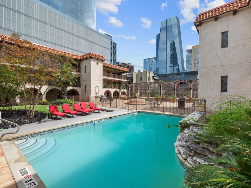 505 W 7th ST 308, Austin TX 78701