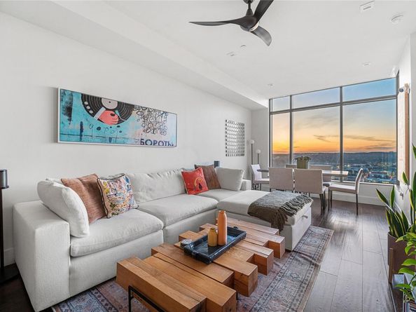 501 West Ave 2502, Austin TX 78701