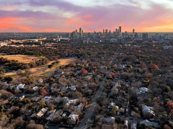 4412 Red River ST, Austin TX 78751