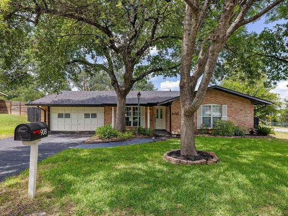 908 Hollybluff ST, Austin TX 78753