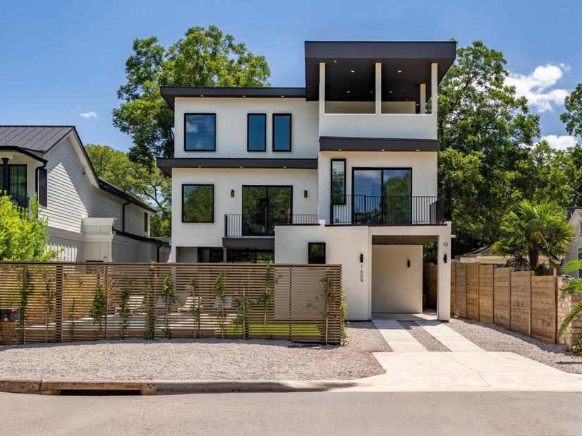 1609 Canterbury ST 1, Austin TX 78702