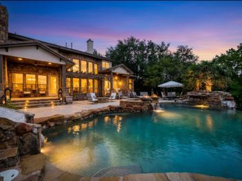 1801 Eagles Glen CV