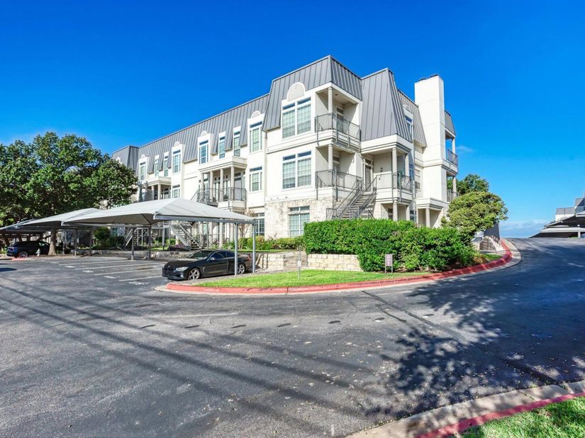 2918 Ranch Road 620 N V270, Austin TX 78734