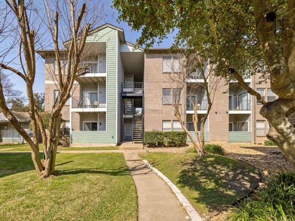 12166 Metric BLVD 239, Austin TX 78758