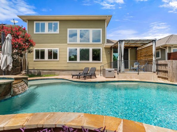 729 Clear Stream XING, Austin TX 78753