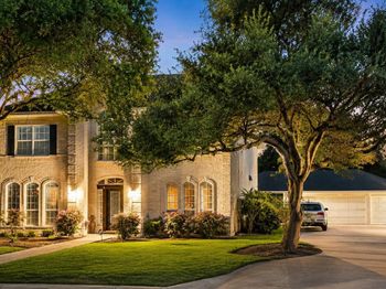 5528 Van Winkle Ln