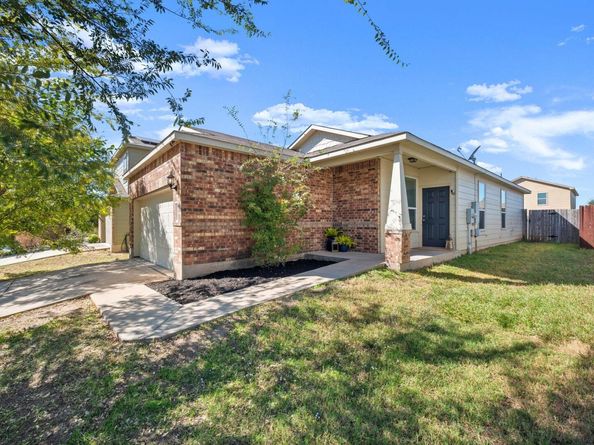 5704 Levenwood LN, Austin TX 78724