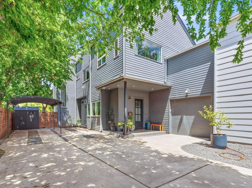 2806 W 44th ST B, Austin TX 78731